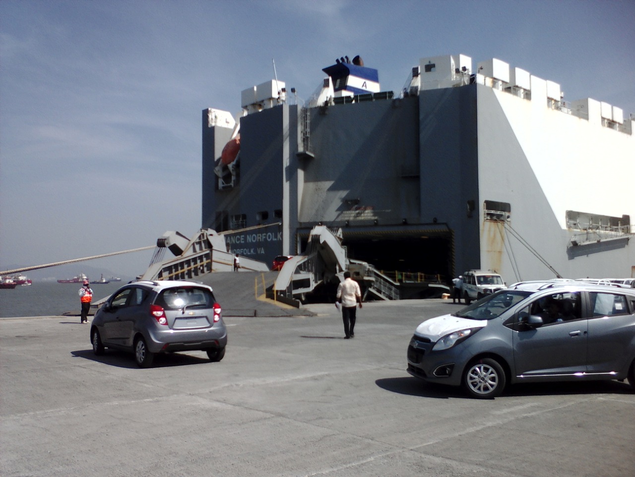 /assets/images/ports/mumbai-port.jpg
